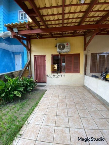 Casa com 3 quartos e 107m² à venda em Jardim Itu, Porto Alegre.