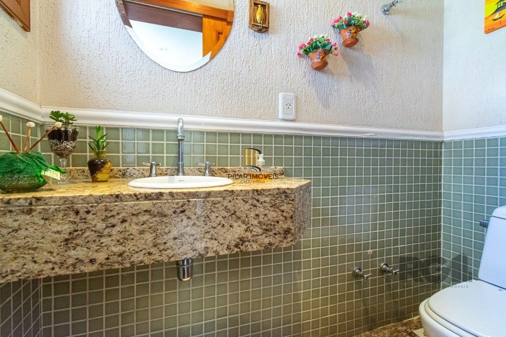 Casa em condominio no Sarandi de 3 dormitórios 2 vagas e infra