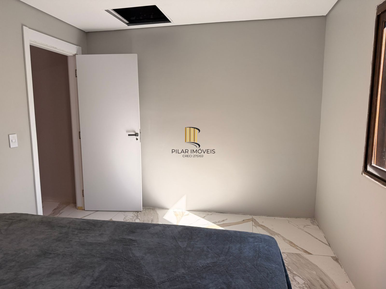 Casa 3 dormitórios no bairro Jardim Carvalho