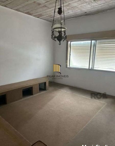 Casa sobrado no Menino Deus