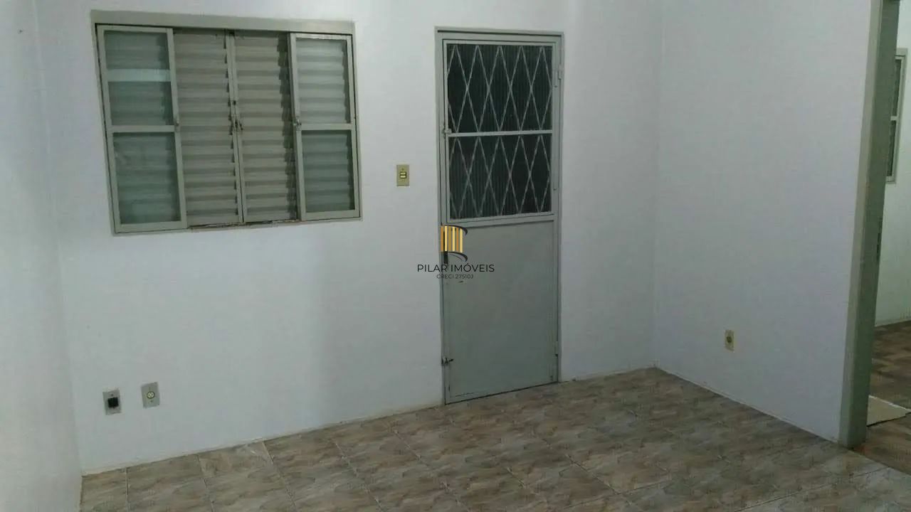 Casa 3 dormitórios no bairro Aparecida