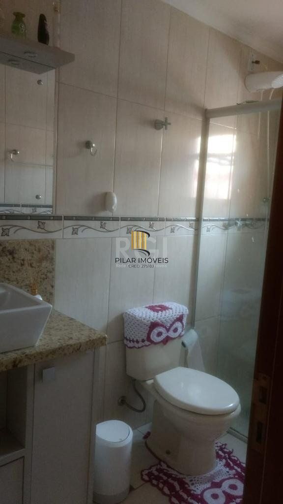 Casa para Venda - 180m², 3 dormitórios, Jardim Iolanda