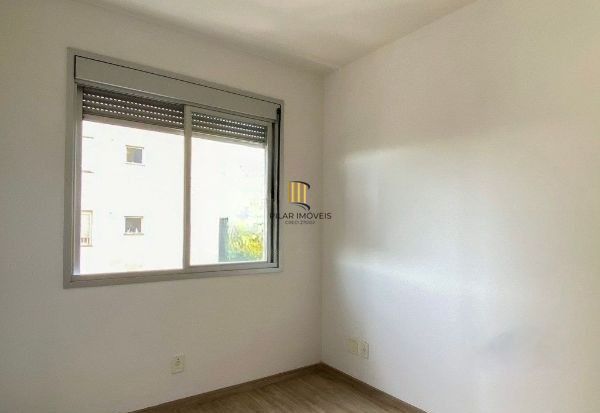 Apartamento na Cavalhada de 2 dormitórios e vaga