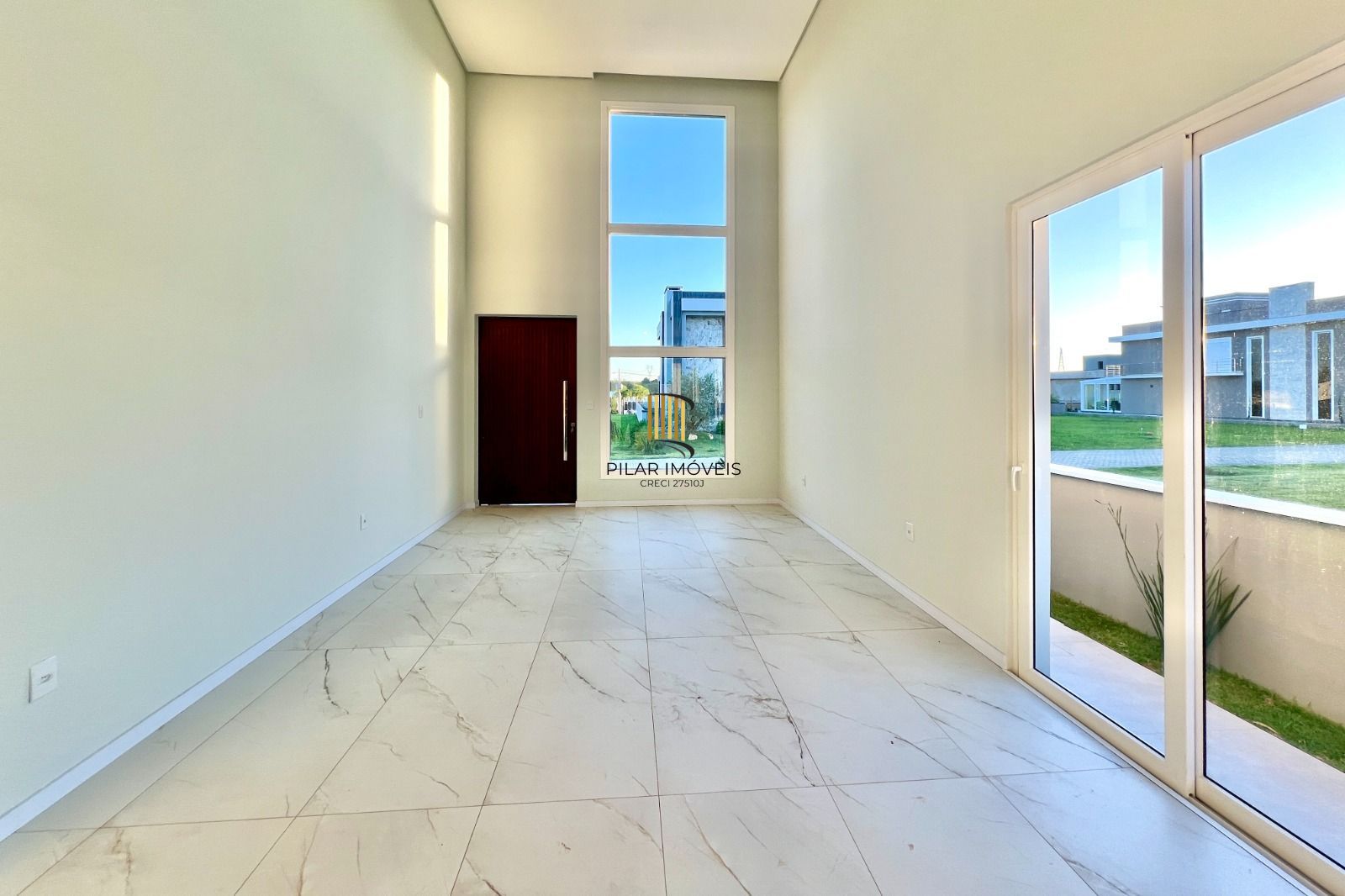 Casa no Condomínio Reservas do Lago em Nova Santa Rita