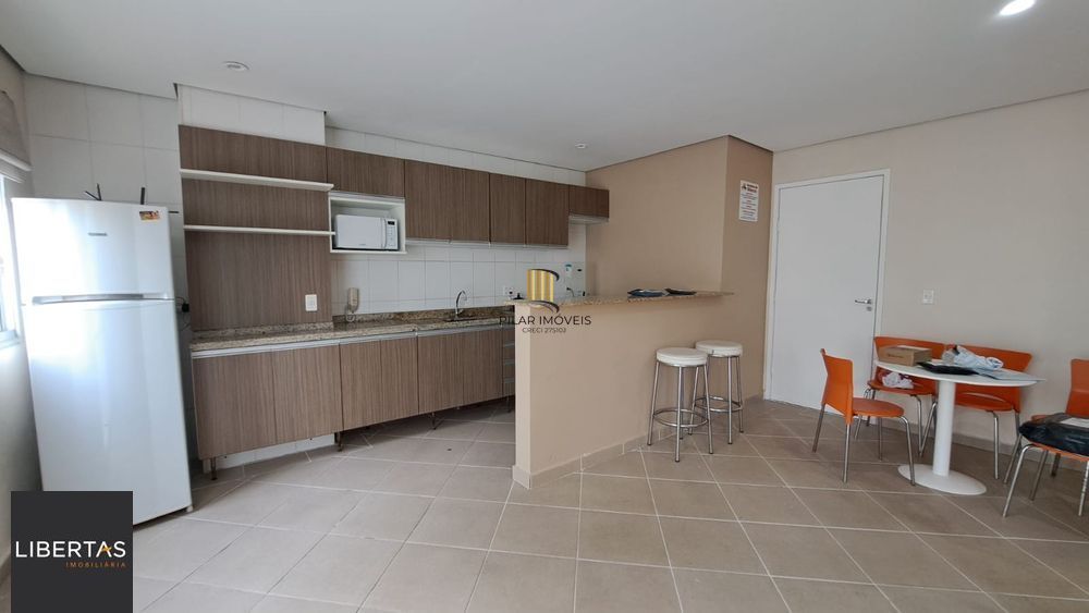 Apartamento de 2 dormitórios, vaga e infra no Jardim Itú