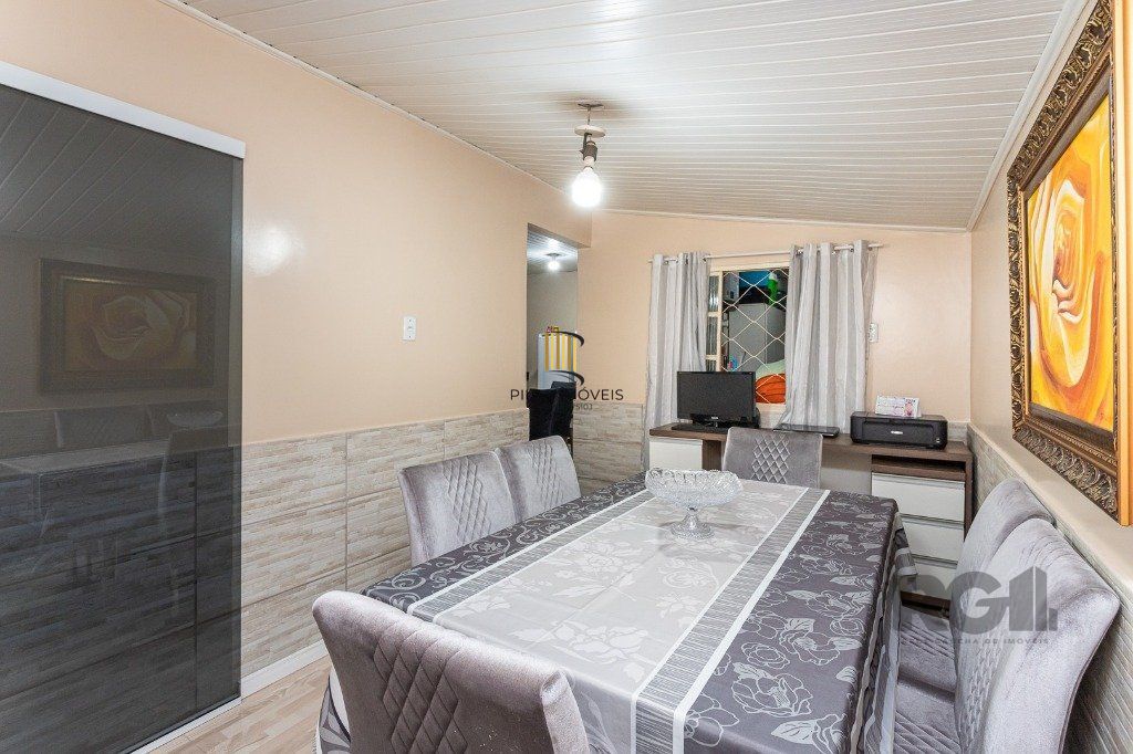 Casa 2 Dormitório(s) Bairro Santa Rosa de Lima