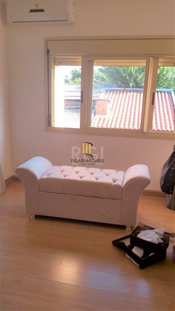 Casa no Centro de Gravatai de 2 dormitórios e vaga