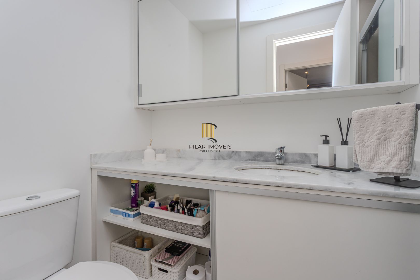 Apartamento 2 dormitórios no bairro Jardim Carvalho