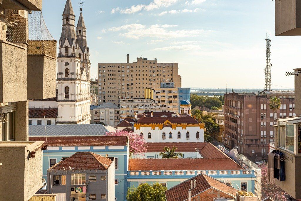 Apartamento 2 Dormitório(s) Bairro Centro Histórico