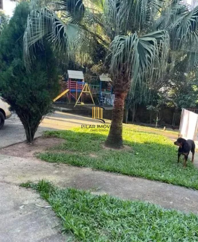 Casa no bairro Três Figueiras II em Viamão de 2 dormitórios e pátio com piscina