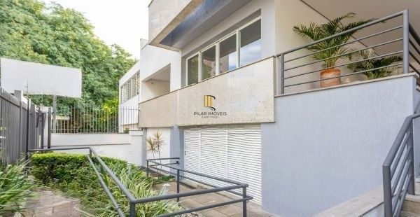 Apartamento Garden no bairro Pertrópolis de 3 dormitórios e 2 vagas