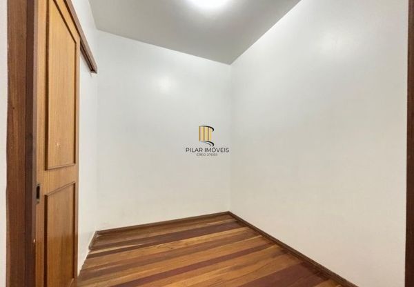 casa sobrado na Medianeira com 4 dormitórios