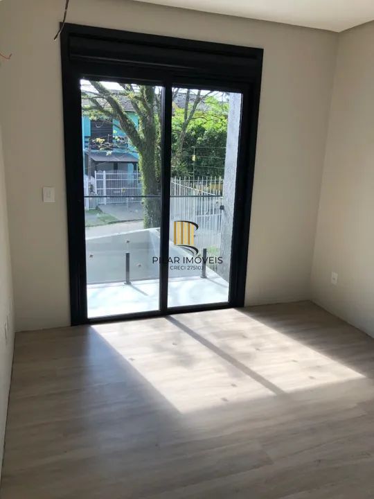 Sobrado 2 dormitórios no bairro Salgado Filho