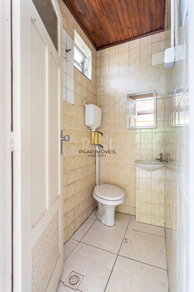 Casa para Venda - 740m², 5 dormitórios, sendo 1 suites, 3 vagas - Vila Assunção
