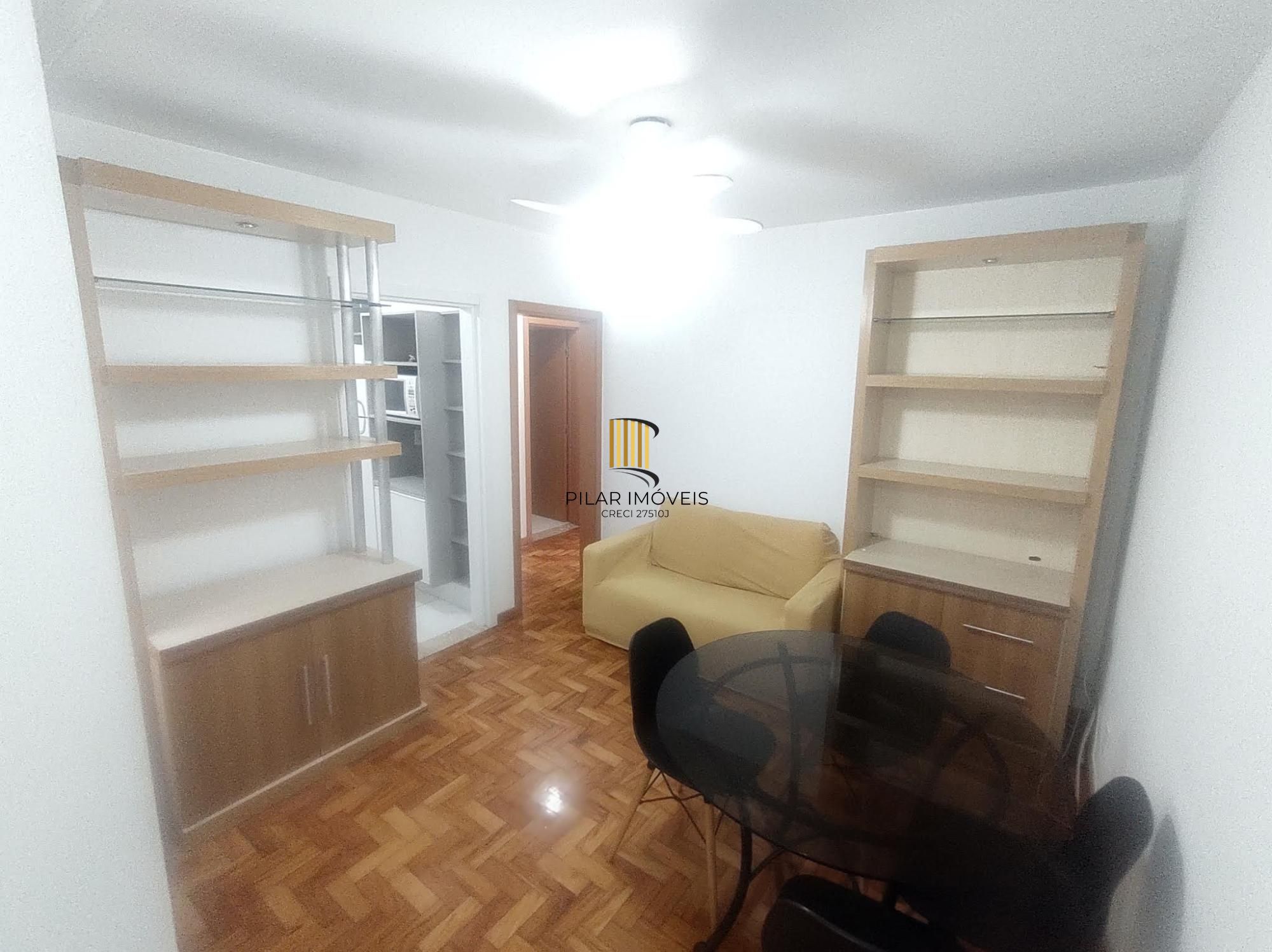 Apartamento mobiliado no Bom Fim de 2 dormitórios