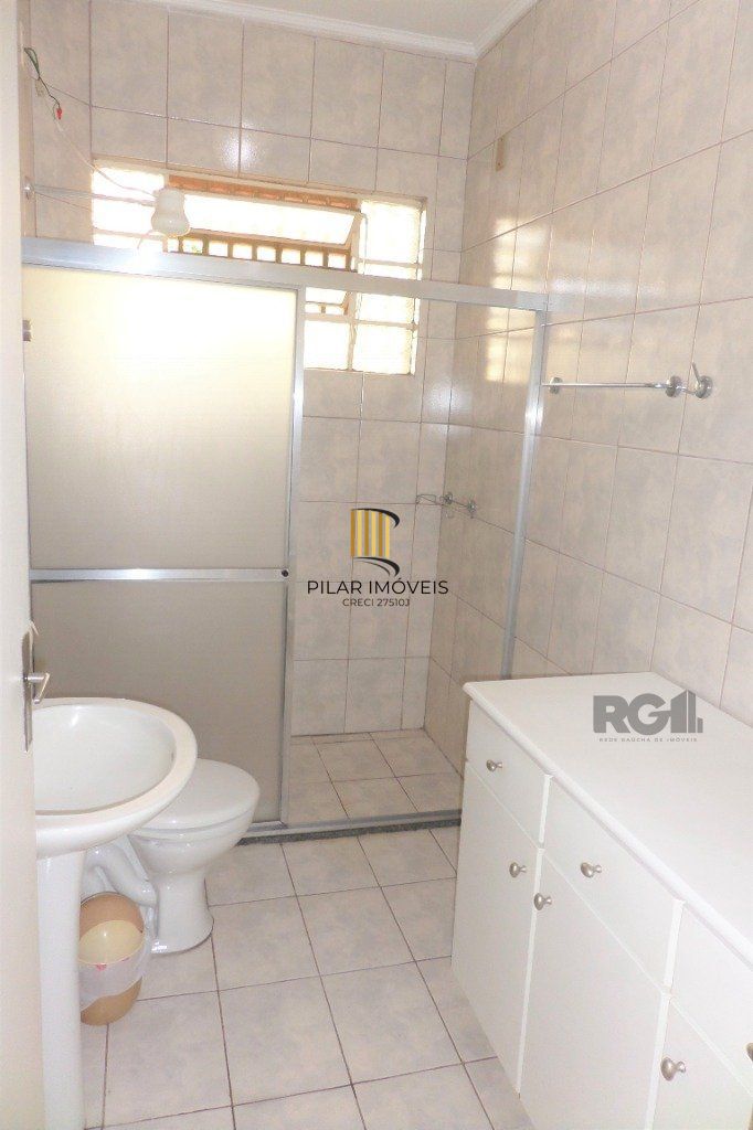 Apartamento no bairro Rio Branco de 2 dormitórios desocupado