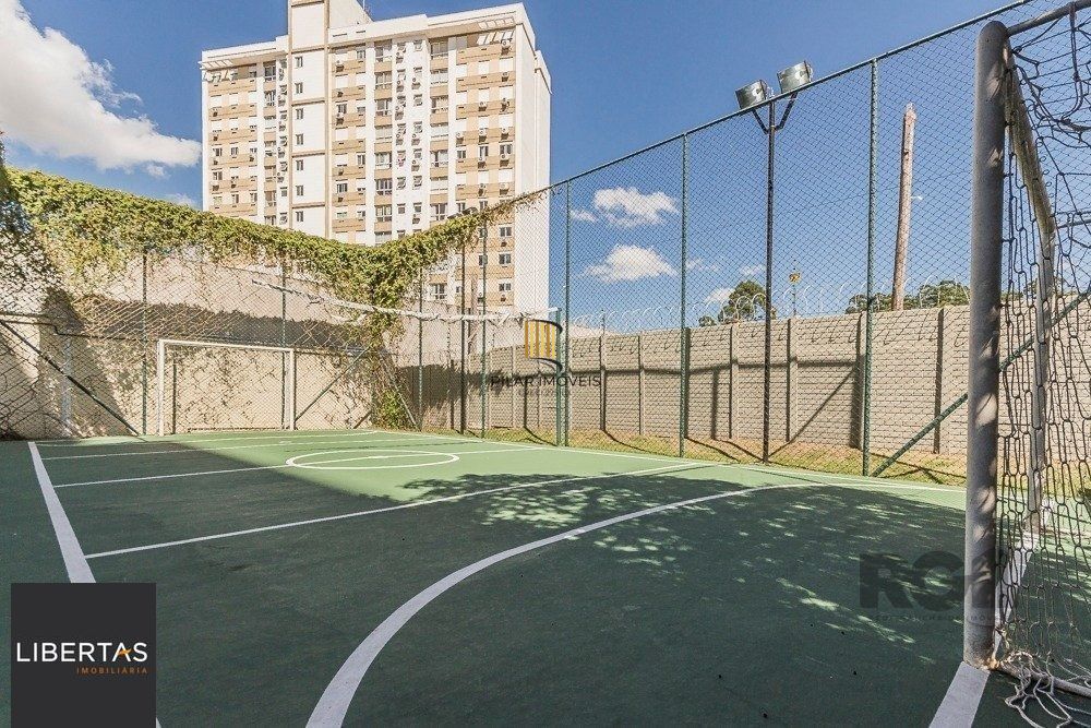 Apartamento no Jardim Itú de 2 dormitórios vaga e infra