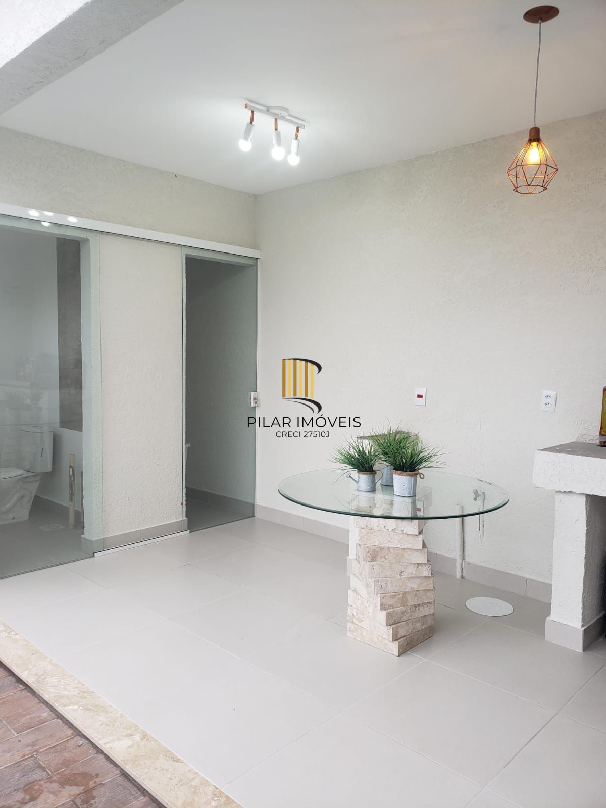 Não deixe de conhecer esta preciosidade na Lomba do Pinheiro