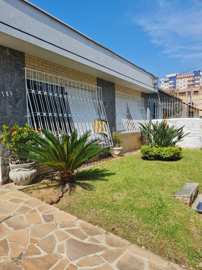Casa para Venda - 188m², 3 dormitórios, sendo 1 suites, 3 vagas - Jardim Itu