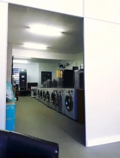 Prédio Comercial no bairro Santana