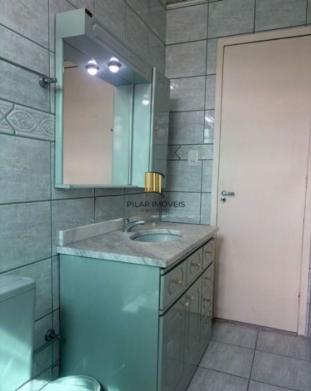 Apartamento de 1 dormitório na Vila Ipiranga desocupado