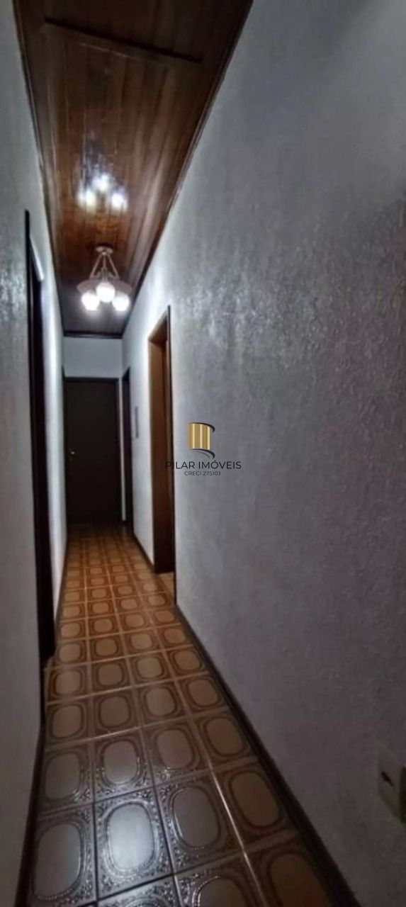 Casa 3 dormitórios no bairro Sumaré