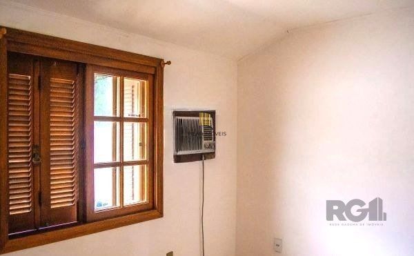 Casa em condominio no bairro Tristeza de 3 dormitórios e vaga