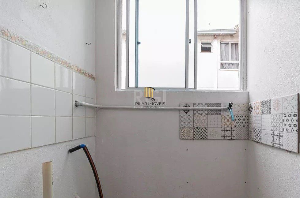 Apartamento para Venda - 37.58m², 2 dormitórios, 1 vaga - Rubem Berta