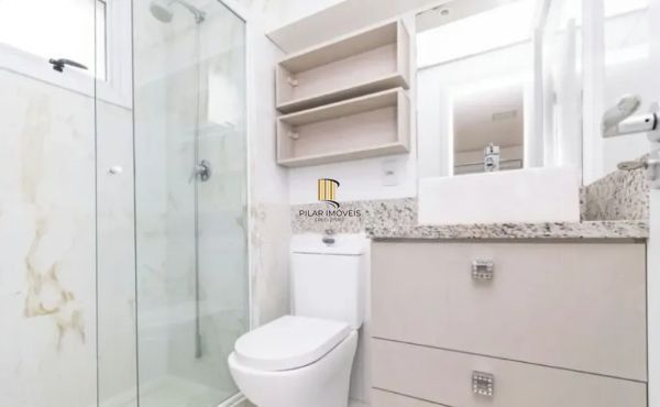 Apartamento de 2 dormitórios e 2 vagas no Cristo Redentor DESOCUPADO