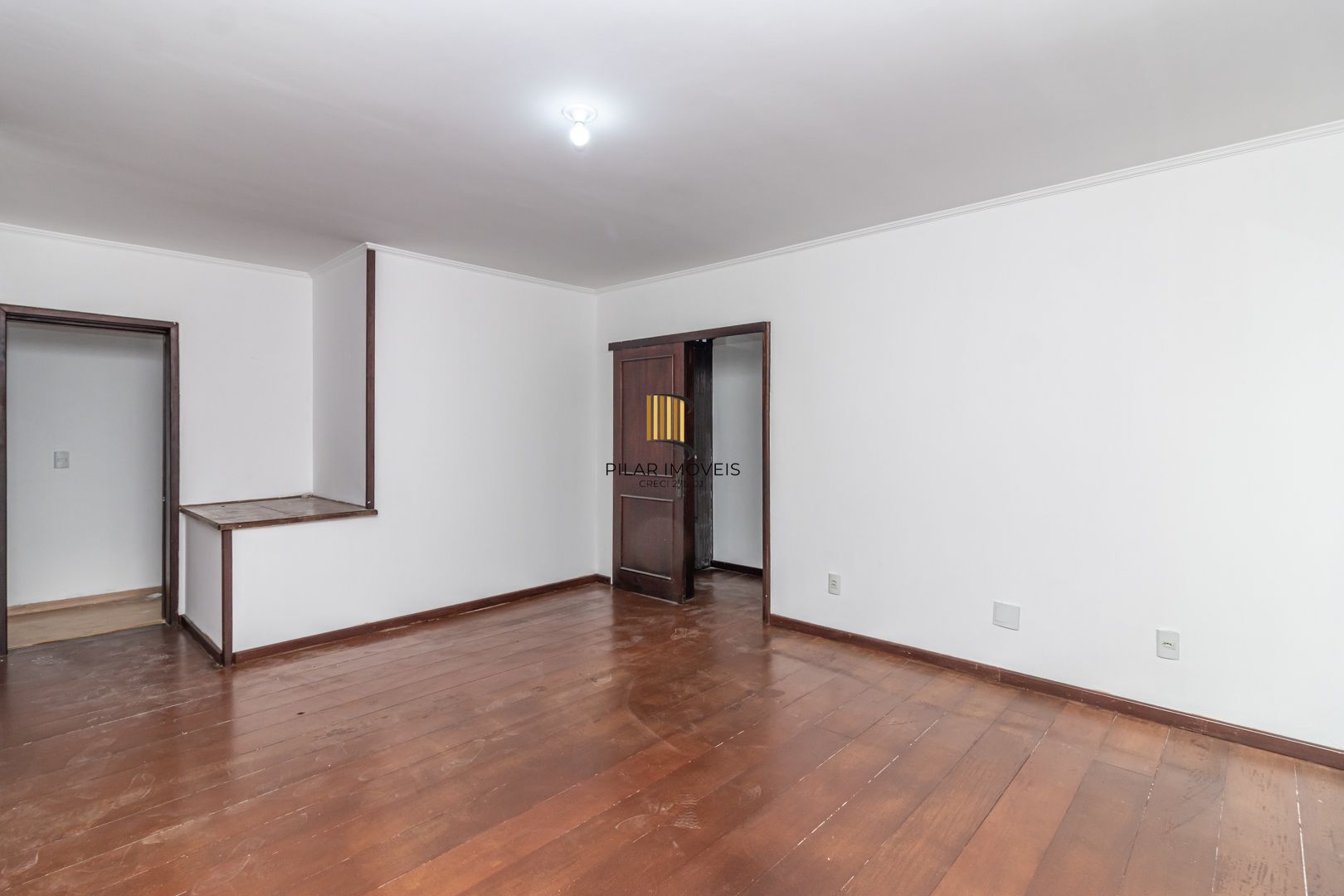 Casa no bairro Jardim Planalto de 3 dormitórios e 3 vagas