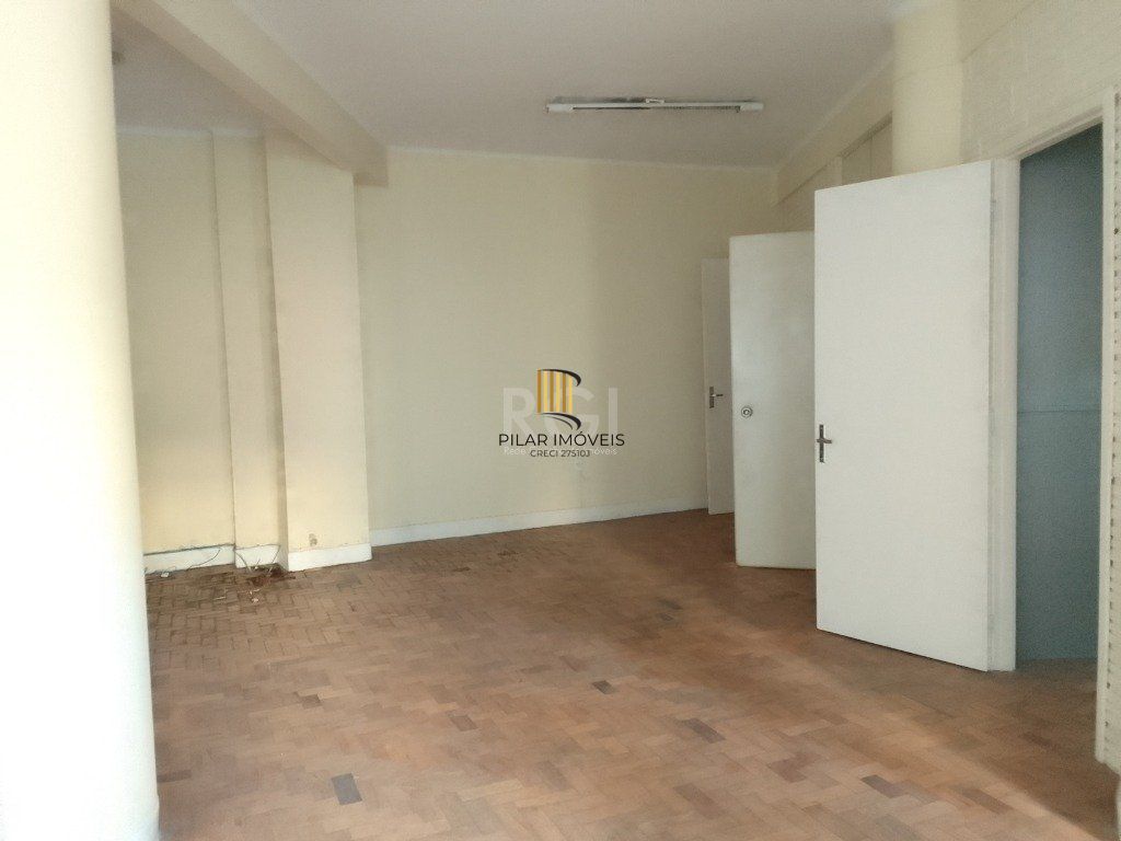 Conjunto/Sala para Venda - 123.42m², 0 dormitórios, Centro