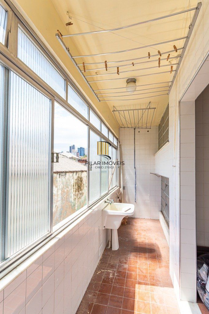 Apartamento de 3 dormitórios e vaga bairro Santa Cecilia