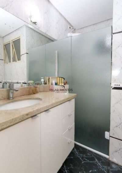Apartamento de 3 dormitórios e vaga no bairro Vila Ipiranga