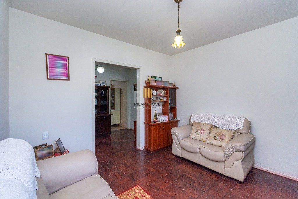 Casa de 3 dormitórios, 3 vagas