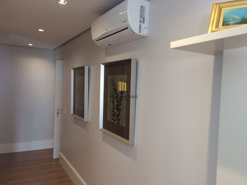 Apartamento de 3 dormitórios e 3 vagas