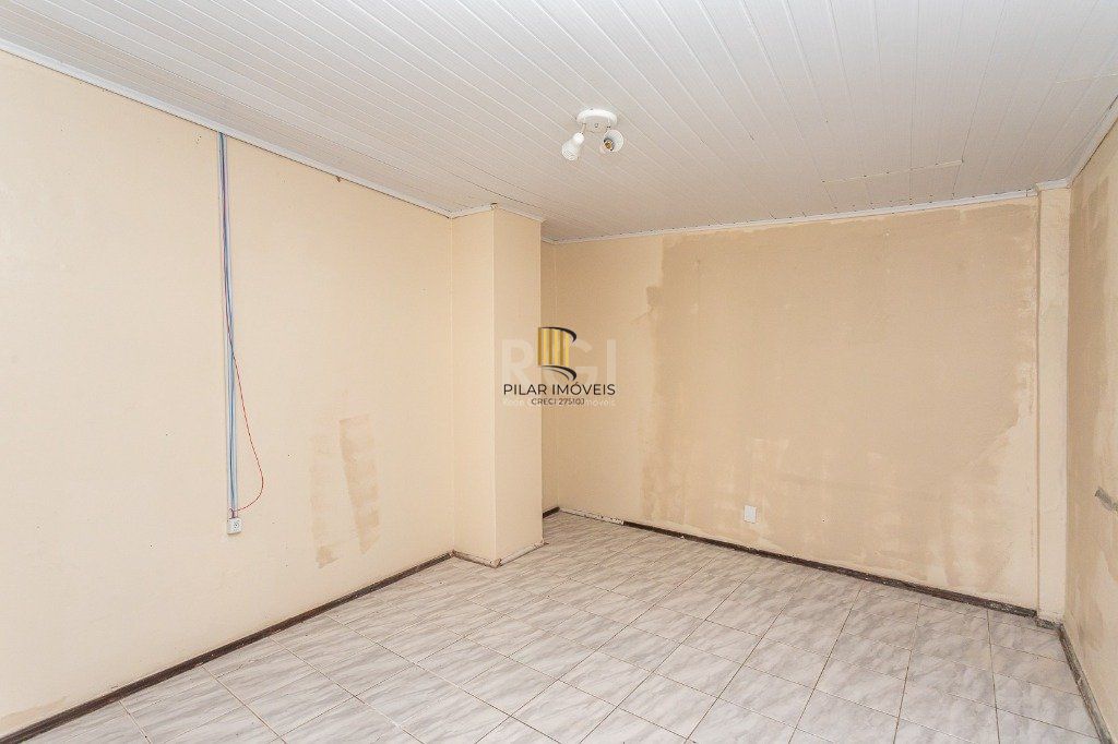 Casa para Venda - 740m², 5 dormitórios, sendo 1 suites, 3 vagas - Vila Assunção