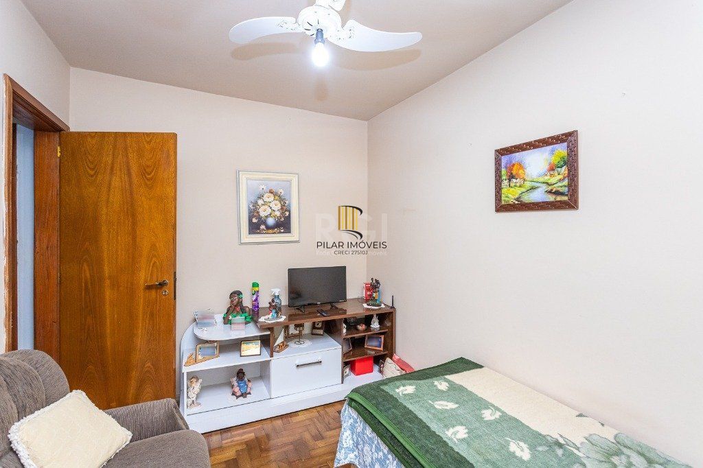 Casa Condominio para Venda - 325m², 3 dormitórios, 3 vagas - Teresópolis