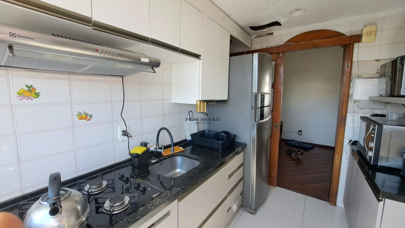 Cobertura no bairro Cristal de 3 dormitórios e 2 vagas