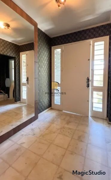 Casa no Bairro Jardim Lindóia de 3 dormitórios e 3 vagas