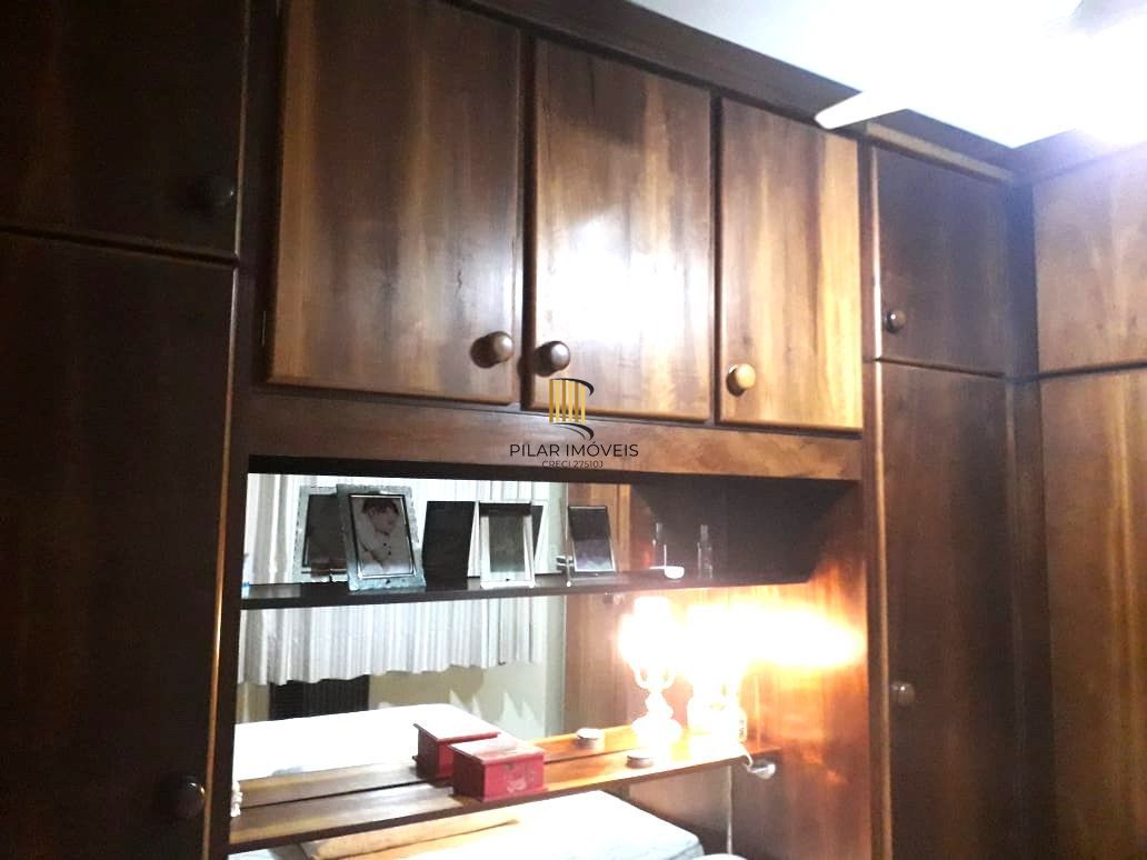 Apartamento MOBILIADO de 1 dormitório no bairro Vila Ipiranga Desocupado