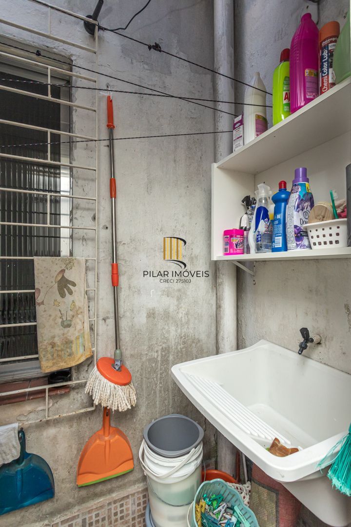 Apartamento 2 dormitórios no bairro Passo da Areia