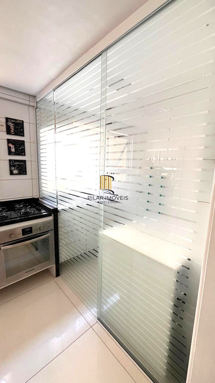 Apartamento de 2 dormitórios e vaga no bairro Santana