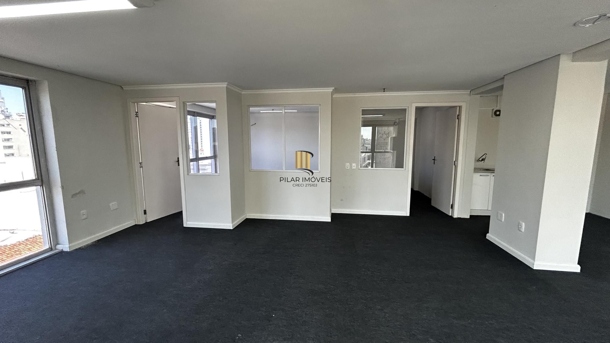 Sala Comercial 1 dormitório no bairro Centro Histórico