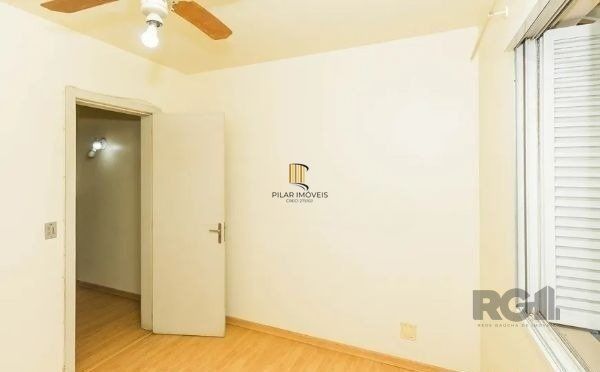 Casa condomínio no Humaitá de 3 dormitórios e vaga DESOCUPADA