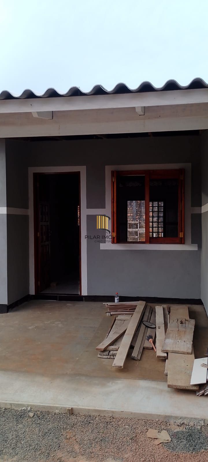 Casa em Canoas - Mato Grande de 3 dormitórios e 2 vagas