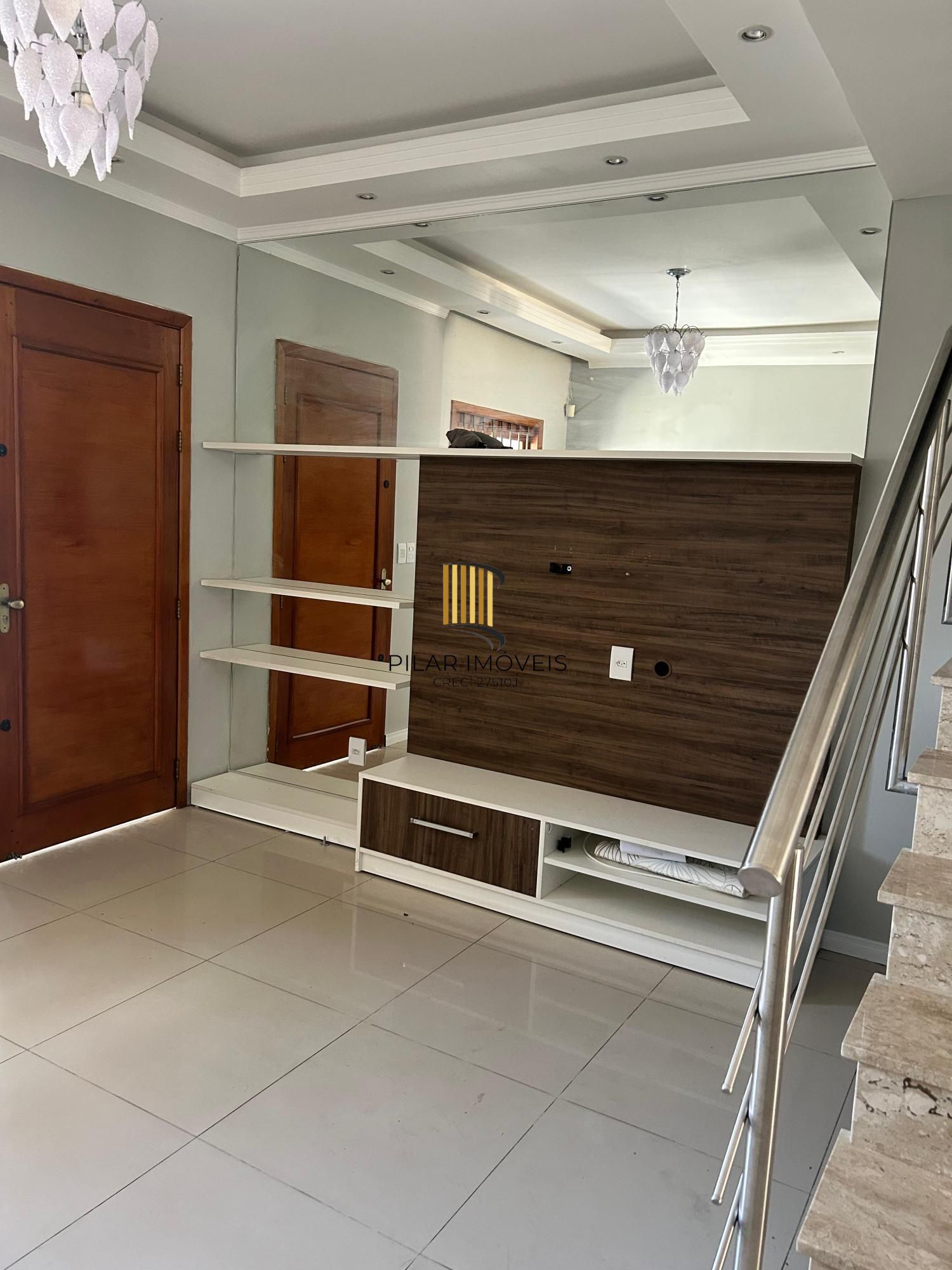 Casa sobrado no bairro São José em Canoas de 2 dormitórios