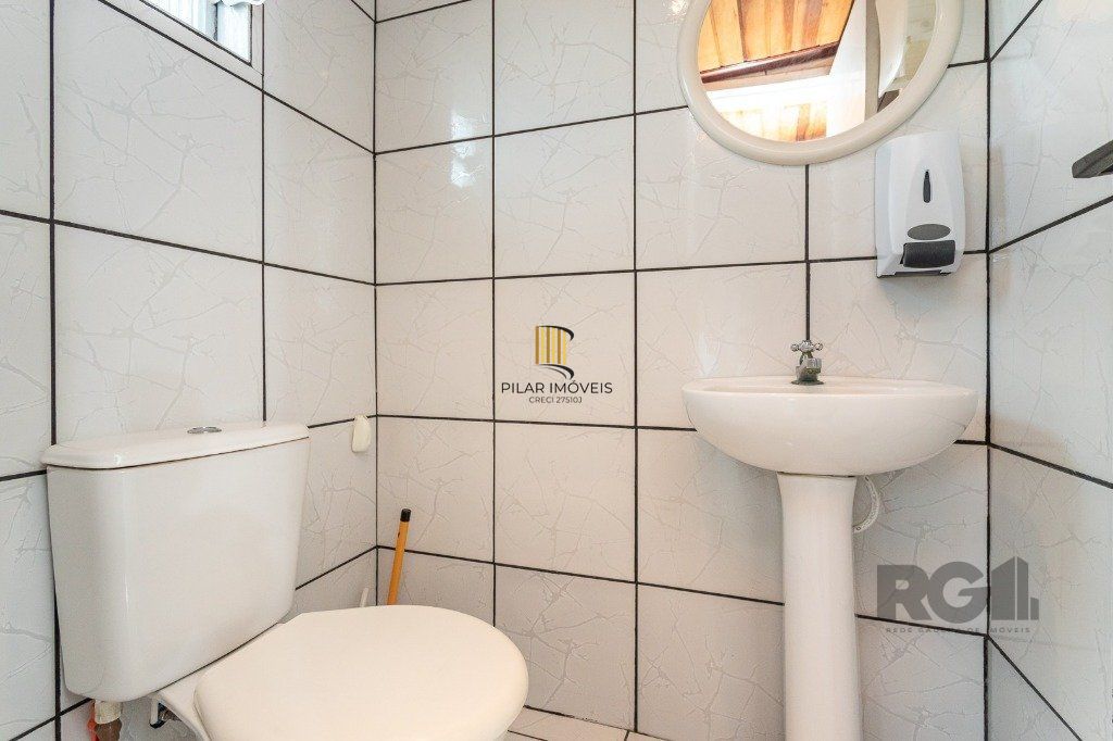 Casa 2 Dormitório(s) Bairro Santa Rosa de Lima