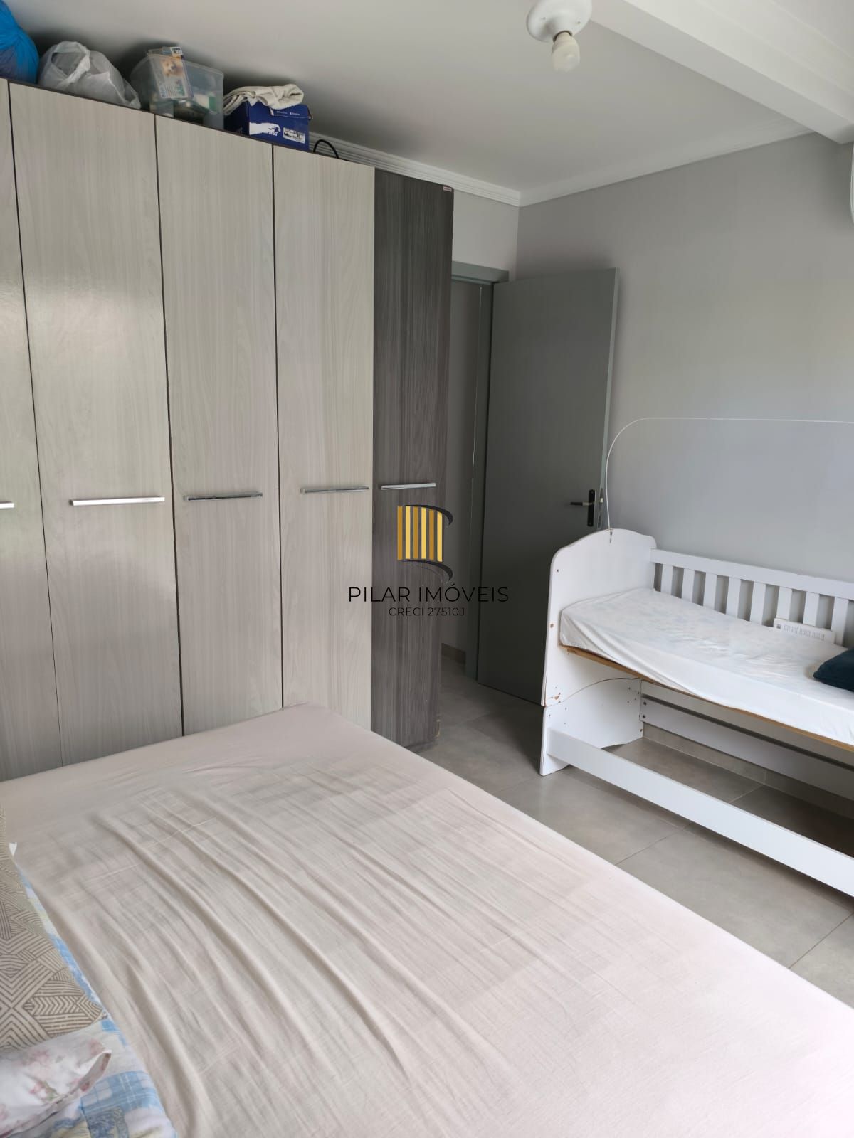 Casa 2 dormitórios no bairro Jardim Algarve