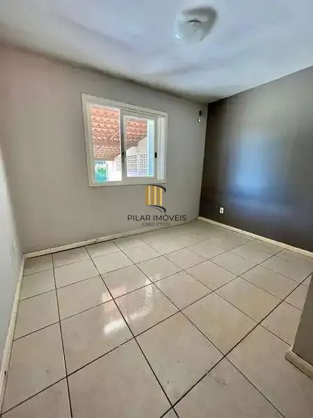 Casa 3 dormitórios no bairro Jardim Algarve