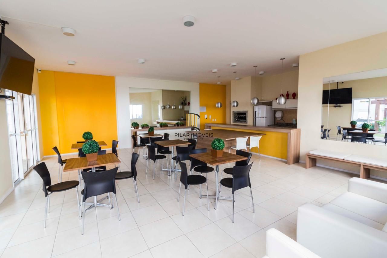 Apartamento no Jardim Itú de 2 dormitórios vaga e infra
